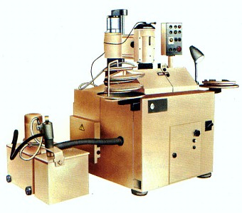 Equipment for optical parts