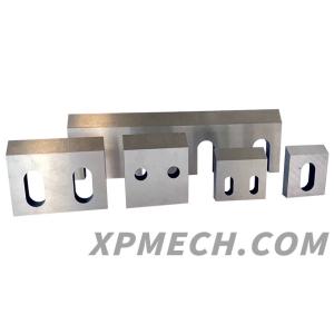 Plastic crusher blade