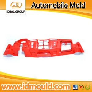 Vehicle mould for injection molding of auto parts 